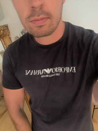 Camiseta Emporio Armani Negra