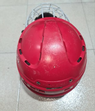 Casco JOFA rojo con reja