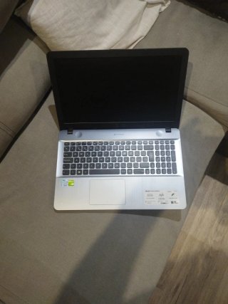 Portátil ASUS Gris/Plateado