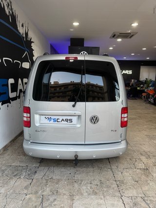 VOLKSWAGEN CADDY 🟡 1.6 TDI 105cv DSG7 2012