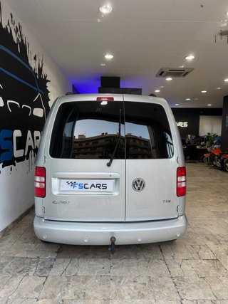 VOLKSWAGEN CADDY 🟡 1.6 TDI 105cv DSG7 2012