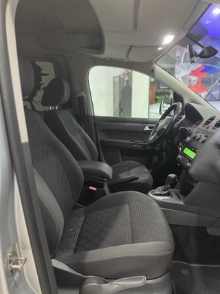 VOLKSWAGEN CADDY 🟡 1.6 TDI 105cv DSG7 2012