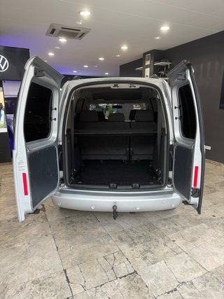 VOLKSWAGEN CADDY 🟡 1.6 TDI 105cv DSG7 2012
