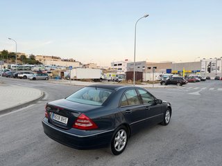 MERCEDES C320i V6 AUTOMATICO NACIONAL