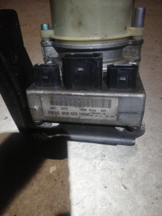 Bomba Dirección Seat VW