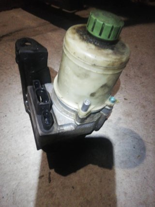 Bomba Dirección Seat VW