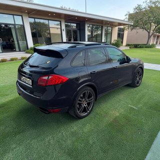 Porsche Cayenne 2011