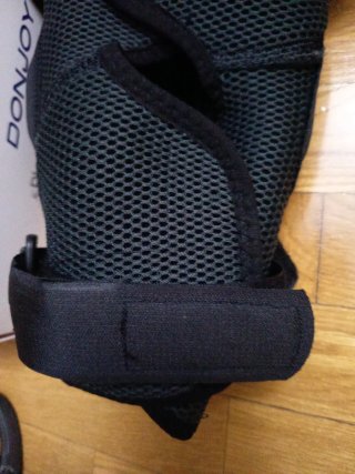 Rodillera Donjoy Playmaker XPert Wrap