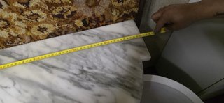 mueble recibidor con marmol