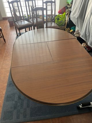 Mesa redonda vintage de madera