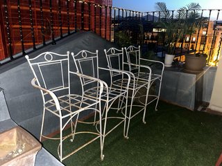 4 Sillas Altas Terraza Metálicas Blancas