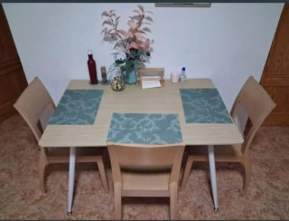 Comedor 4 sillas madera