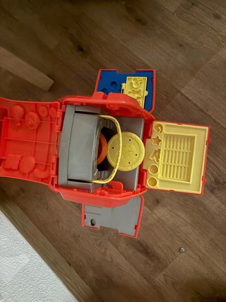 Moto Play-Doh Roja