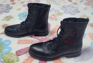 Botines bordados ( Redlove )