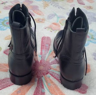 Botines bordados ( Redlove )