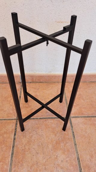 Mesa auxiliar metal y madera