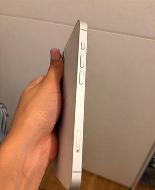 iPhone 16e 128GB 95% Batería Impecable