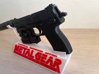 Réplica Socom MK23 con silenciador
