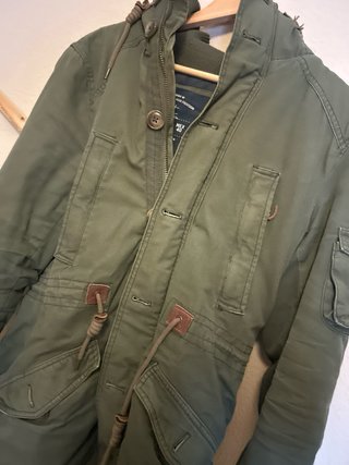 Parka verde Lefties Talla M
