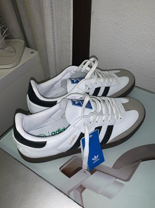 Zapatillas Adidas Samba Blancas y Negras