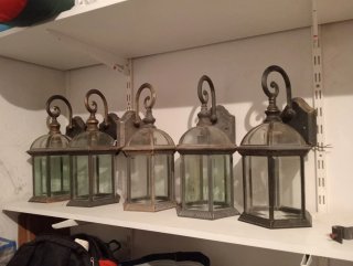 Faroles de Metal y Cristal