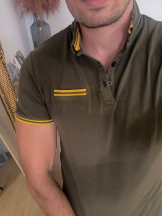 Camiseta Polo Guess Verde Oliva estilo polo
