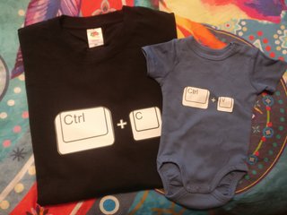 Conjunto Camiseta y Body Ctrl+C Ctrl+V