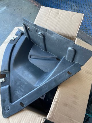 Pase rueda,intermitente y Antiniebla Iveco Daily
