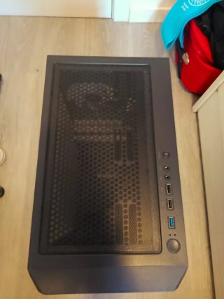 Pc gamer con cristal