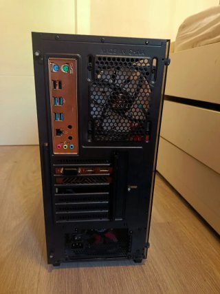Pc gamer con cristal