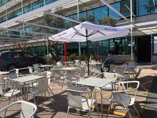 Se traspasa restaurante en funcionamiento