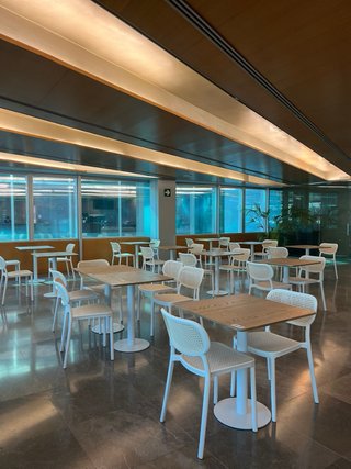 Se traspasa restaurante en funcionamiento