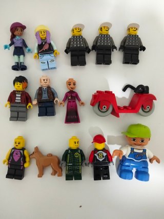 4 Figuras Lego Fila Central