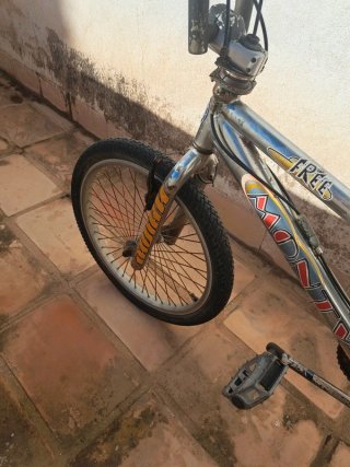 Bicicleta BMX Monty Free