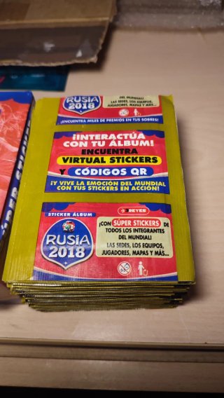 Bustine packets sobre Russia 2018 world Cup