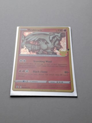 Carta Pokémon Reshiram celebrations