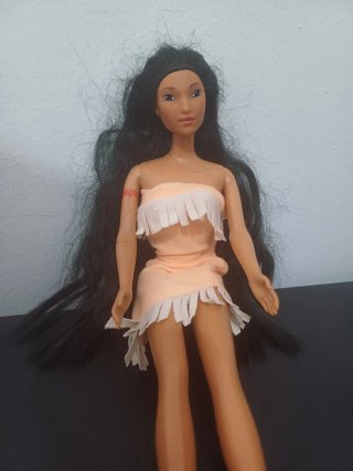 Muñeca Pocahontas Disney