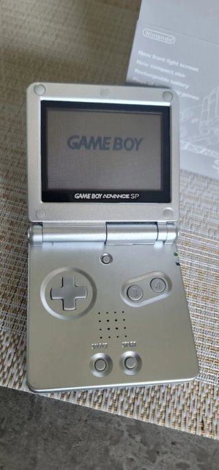 Nintendo Game Boy Advance SP Pokémon Lugia