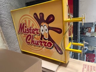 Rótulo Luminoso Mister Churro