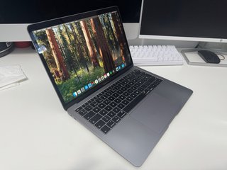 MacBook Air 2019 Intel Gris Espacial