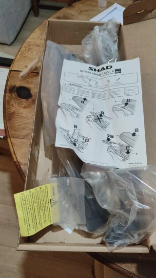 Soporte Maleta Shad Wottan Storm T 125