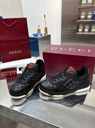 Zapatillas Gucci Negras Multicolor