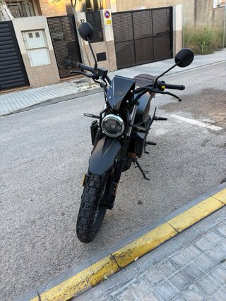 Wottan Reebe 125cc Negra