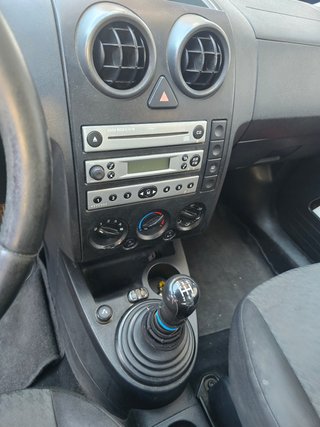 Ford Fusion 2004
