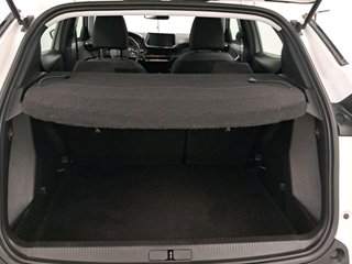 Peugeot 2008 Active BlueHDI 81kW 110CV (2022)