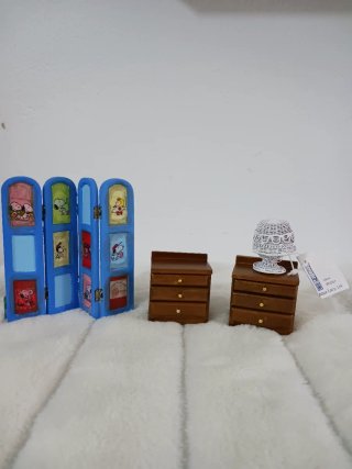 Muebles miniatura casa de muñecas