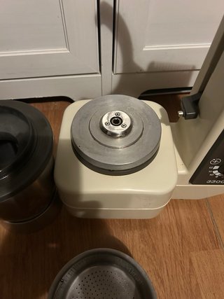 Thermomix 3300 Vorwerk . Funciona bien