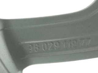 Citroen 2790882 98029119vt / 9802911977 llanta c4