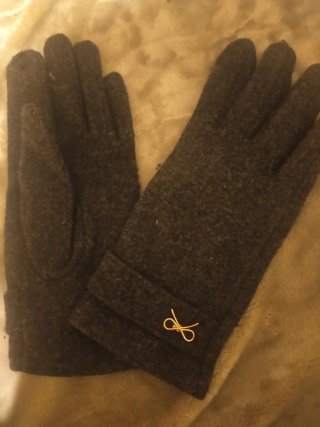 Guantes elásticos grises sin estrenar