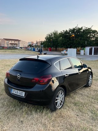 Opel Astra 2010 1.6i 115cv automatico
